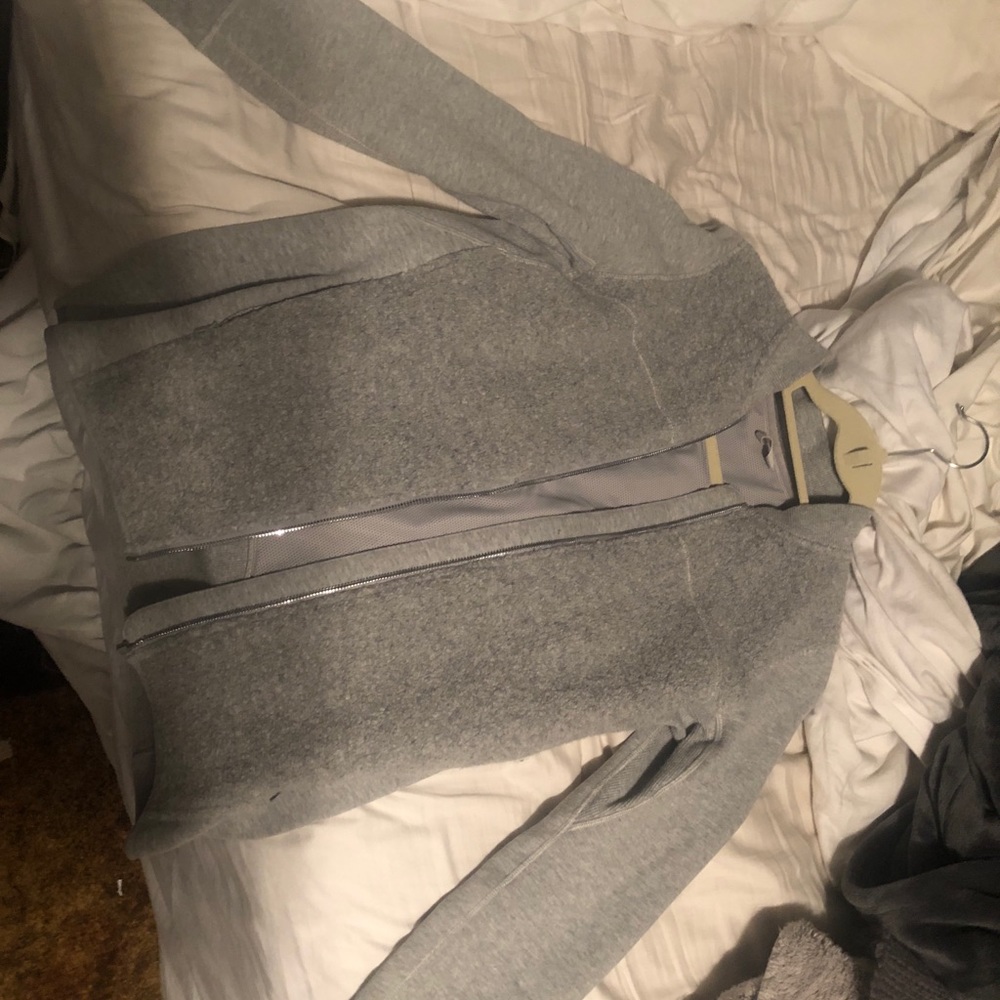 Lululemon Jacket - Picture 3 of 8